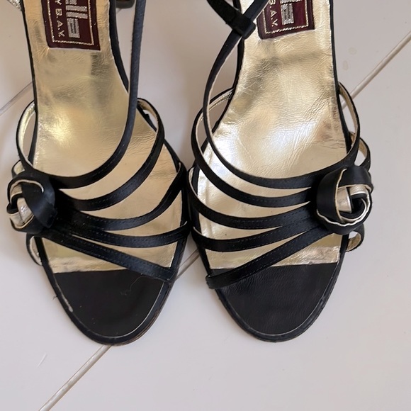 Vintage Arabella Black Satin and Gold Leather Evening Shoes, EU 38.5/US 8 - Picture 4 of 7